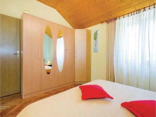 One-bedroom Apartment In Brsec