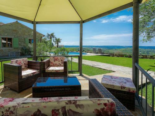 Holiday Home Villa Plac.2