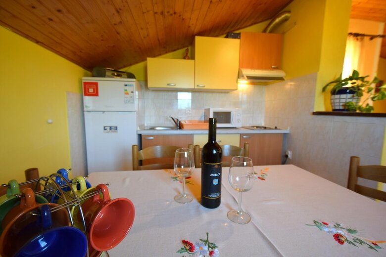 Apartments Mare