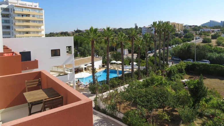Hotel Alcaide