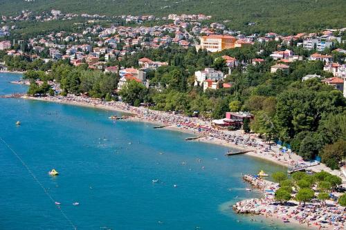 Apartamentos Buto Br. 2 (2+2 Pax)