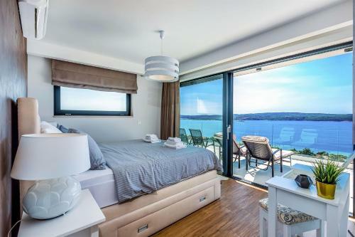 Luxus Villa Arly
