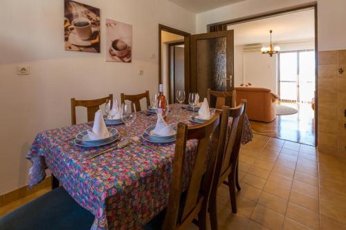 Apartment Crikvenica 13204b