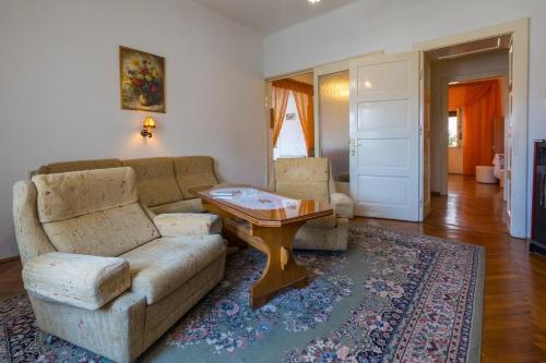 Apartment In Crikvenica 5569
