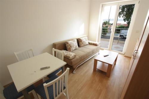 Apartments In Crikvenica 5529