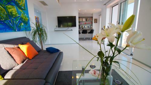 Organic Gardens Villa