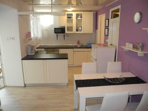 Apartment In Crikvenica 5495
