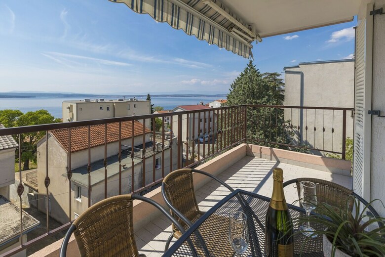 Apartment Rogac