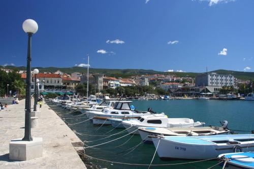 Apartments In Crikvenica 26704