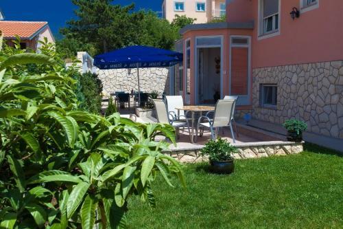 Apartments In Crikvenica 26704