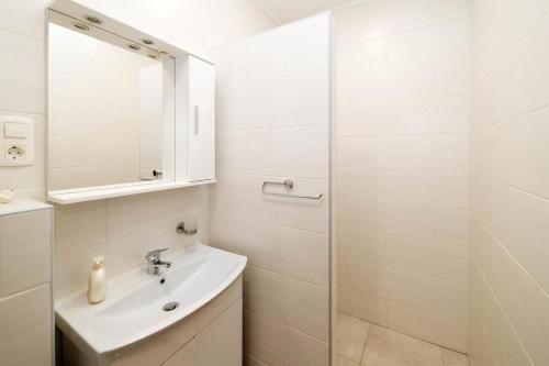Apartment Crikvenica 12116d