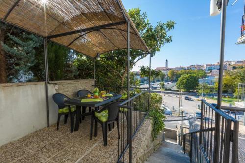Two-bedroom Apartment In Crikvenica Xliv