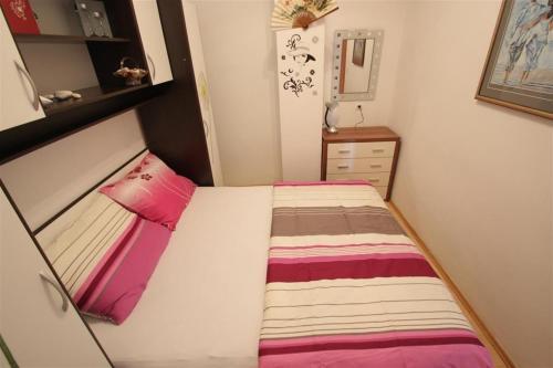 Apartment In Crikvenica 5627