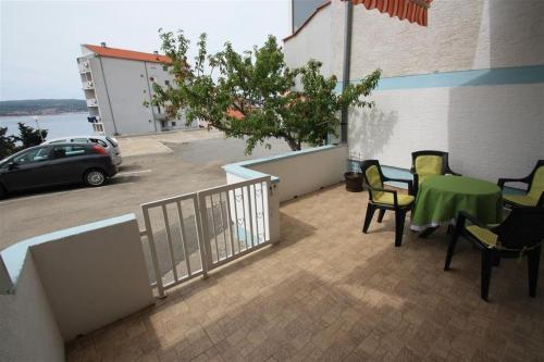 Apartment In Crikvenica 5627