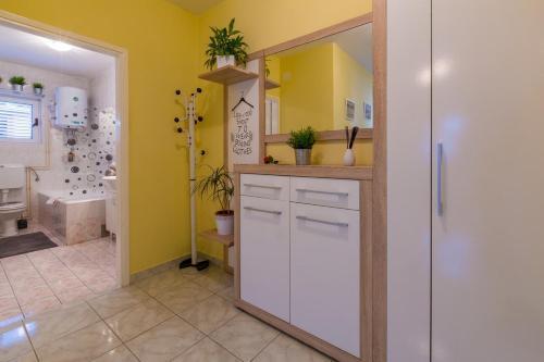 Apartments In Crikvenica 14220
