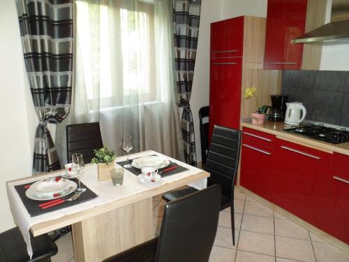Apartment Crikvenica 12305a