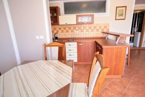 Hostal Apartments Kristijana