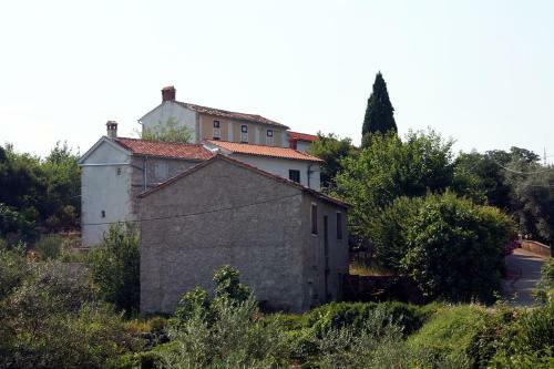 Apartments With A Parking Space Tribulje (krk) - 15223