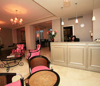 Hotel Corona Rodier
