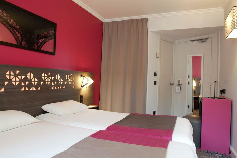 Hotel Eiffel Capitol