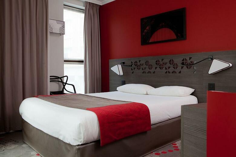 Hotel Eiffel Capitol