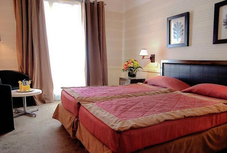 Elysees Union Hotel