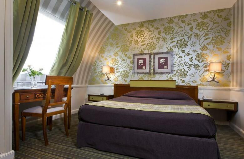 Elysees Union Hotel
