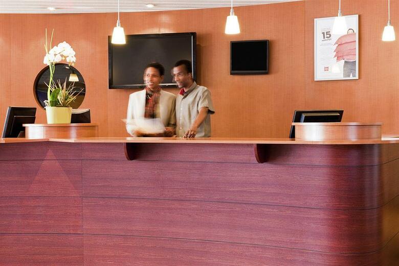 Hotel Ibis Paris Porte de Montreuil