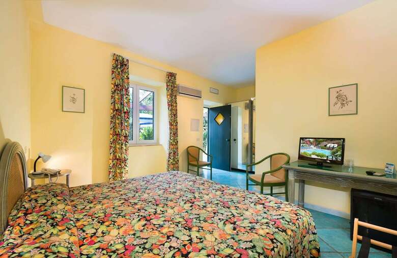 Hotel Loasi Castiglione