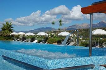Hotel Acacia Resort