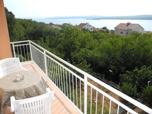 Apartment In Dramalj 34007