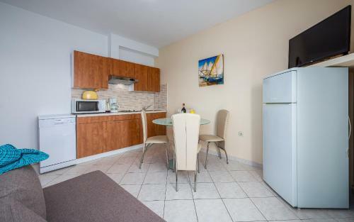 Apartments Drenje 294
