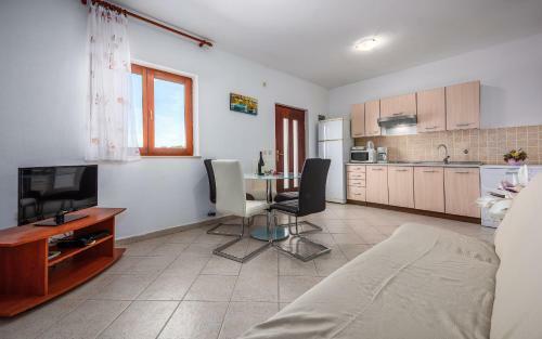 Apartments Drenje 294
