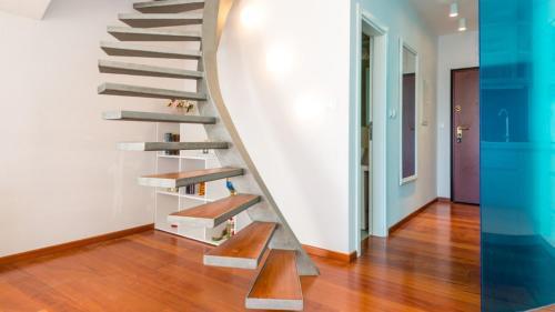 Apartment Mav