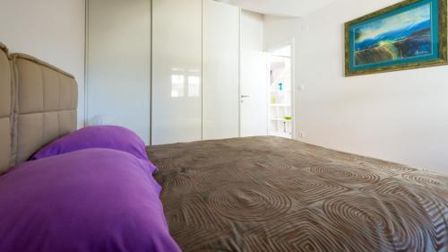Apartment Mav
