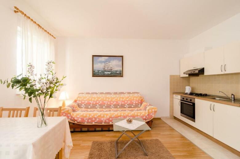 Apartments Ivan