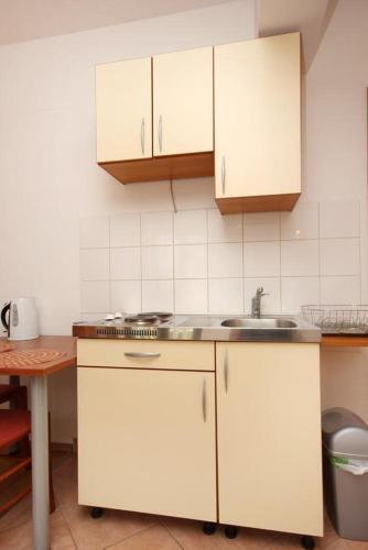 Apartments With A Parking Space Dubrovnik - 9057