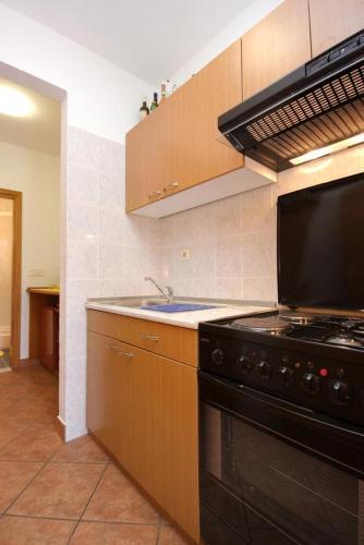 Apartments With Wifi Dubrovnik - 8975