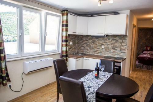 Apartment Any