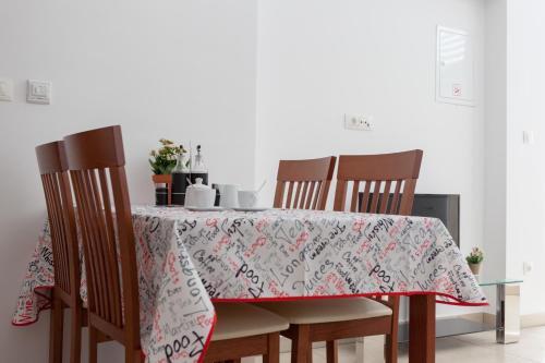 Apartment Cinereus A58