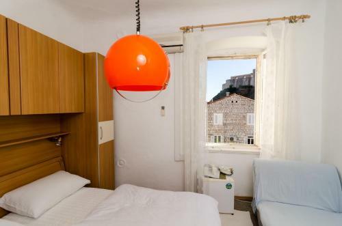 Hostal Rooms Pile