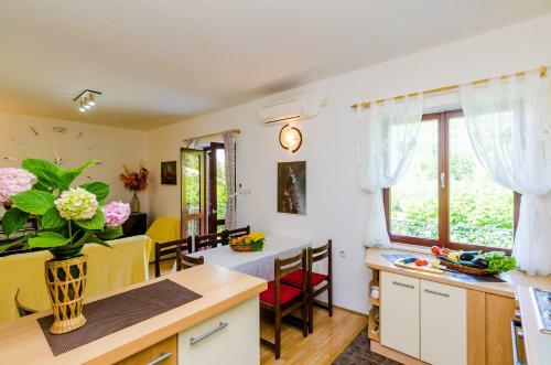 Apartment Maro