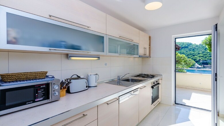 Apartment Blue Horizon