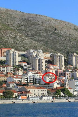 Apartments With A Parking Space Dubrovnik - 8580