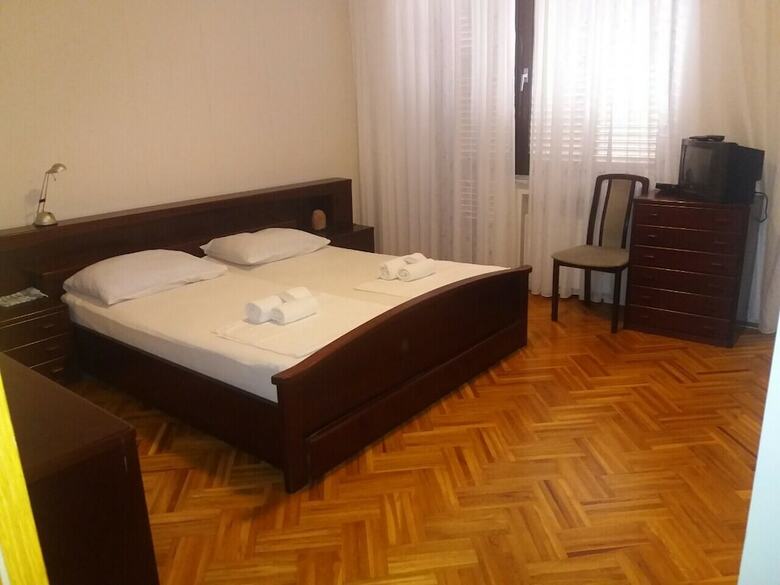 Hostal Guest House Karolin