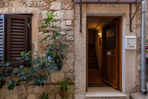 Hostal Guest House Blue Wave