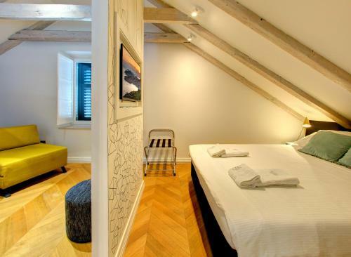 Hostal Guest House Forty-four