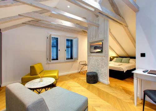 Hostal Guest House Forty-four