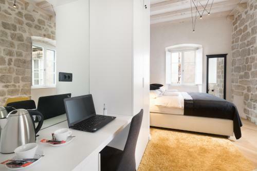 Hostal Guest House Forty-four
