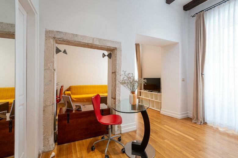 Hostal Olea Apartments And Rooms